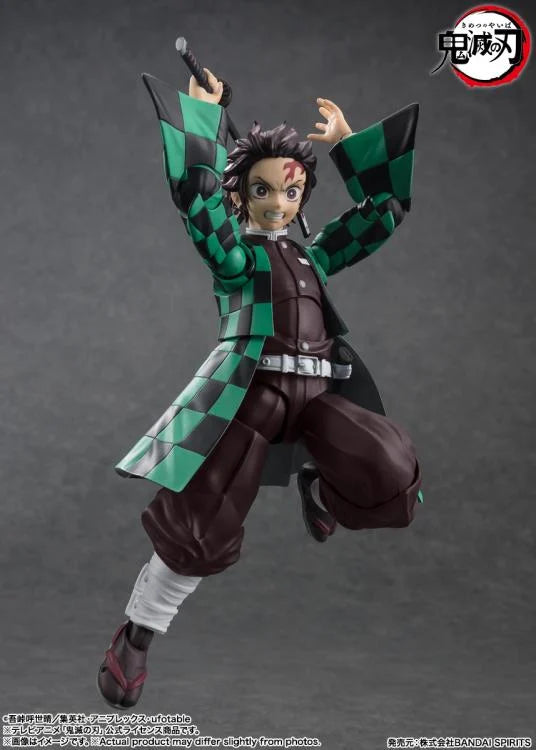 Pedido Figura Tanjiro Kamado - Demon Slayer: Kimetsu no Yaiba - S.H.Figuarts marca Bandai Spirits escala pequeña 1/12