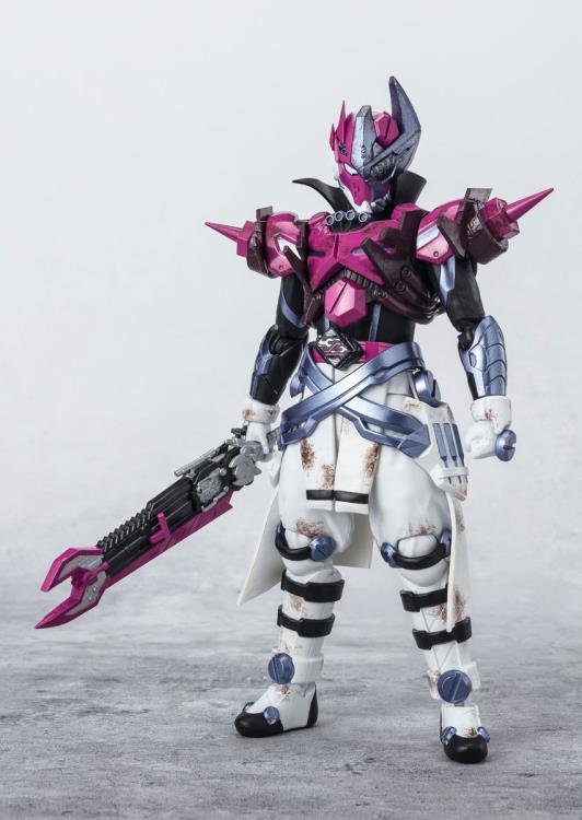 Preventa Figura Valvarad - Kamen Rider Gotchard - S.H.Figuarts marca Bandai Spirits escala pequeña 1/12