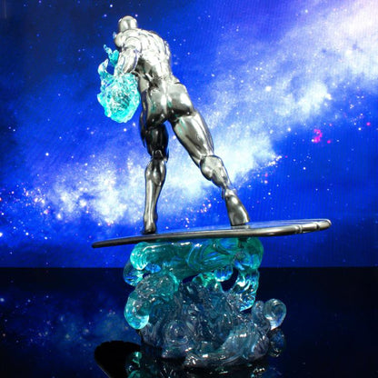 Preventa Estatua Comic Silver Surfer - Marvel marca Diamond Select Toys escala 1/7