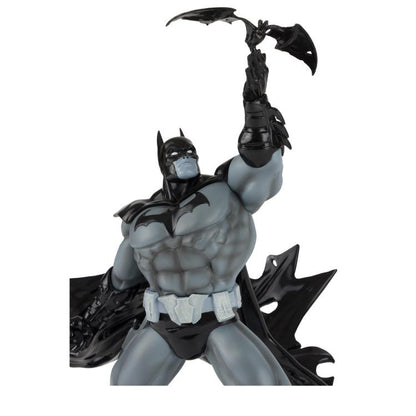 Pedido Estatua Batman (Freddie E. Williams version) (Edición Limitada) (Resina) - Black and White - DC Comics - marca McFarlane Toys x DC Direct escala 1/10