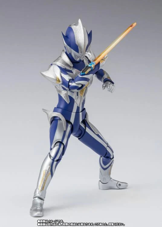 Preventa Figura Hunter Knight Tsurugi - Ultraman Mebius - S.H.Figuarts marca Bandai Spirits escala pequeña 1/12