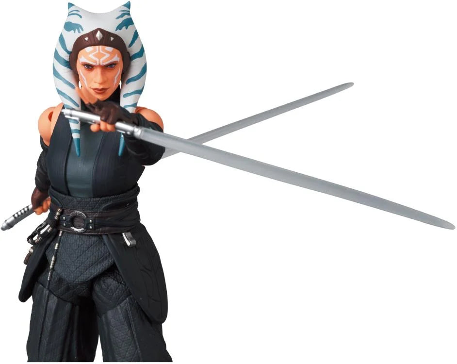 Pedido Figura Ahsoka Tano - The Mandalorian - MAFEX marca Medicom Toy No.210 escala pequeña 1/12