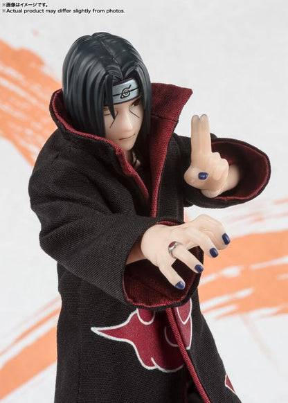 Preventa Figura Itachi Uchiha (NARUTOP99 Edition) - Naruto: Shippuden - S.H.Figuarts marca Bandai Spirits escala pequeña 1/12