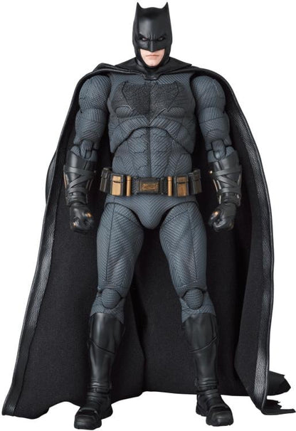 Pedido Figura Batman - Zack Snyder's Justice League - MAFEX marca Medicom Toy No.222 escala pequeña 1/12