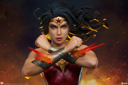 Preventa Estatua Wonder Woman: Saving the Day - DC Comics marca Sideshow Collectibles Premium Format (50 cm)