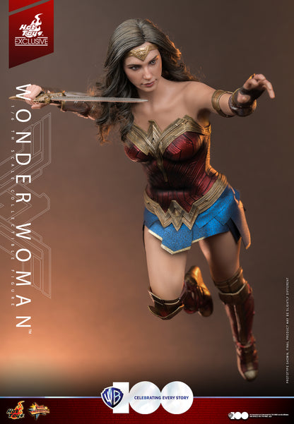 Preventa Figura WB100 WONDER WOMAN (EXCLUSIVA) marca Hot Toys MMS698 escala 1/6 (SOLO 7 DIAS DE PREVENTA)