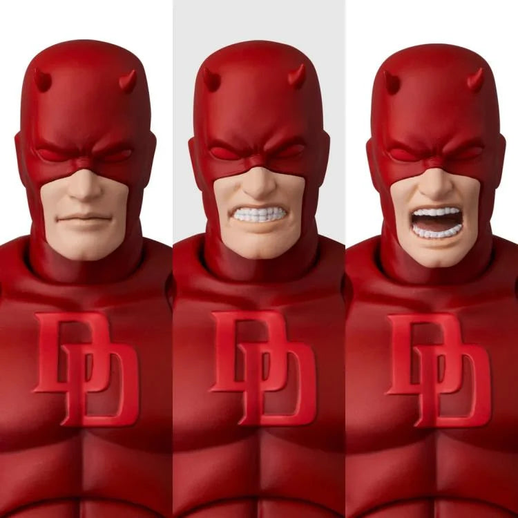 Preventa Figura Daredevil (Comic version) - Marvel - MAFEX marca Medicom Toy No.223 escala pequeña 1/12