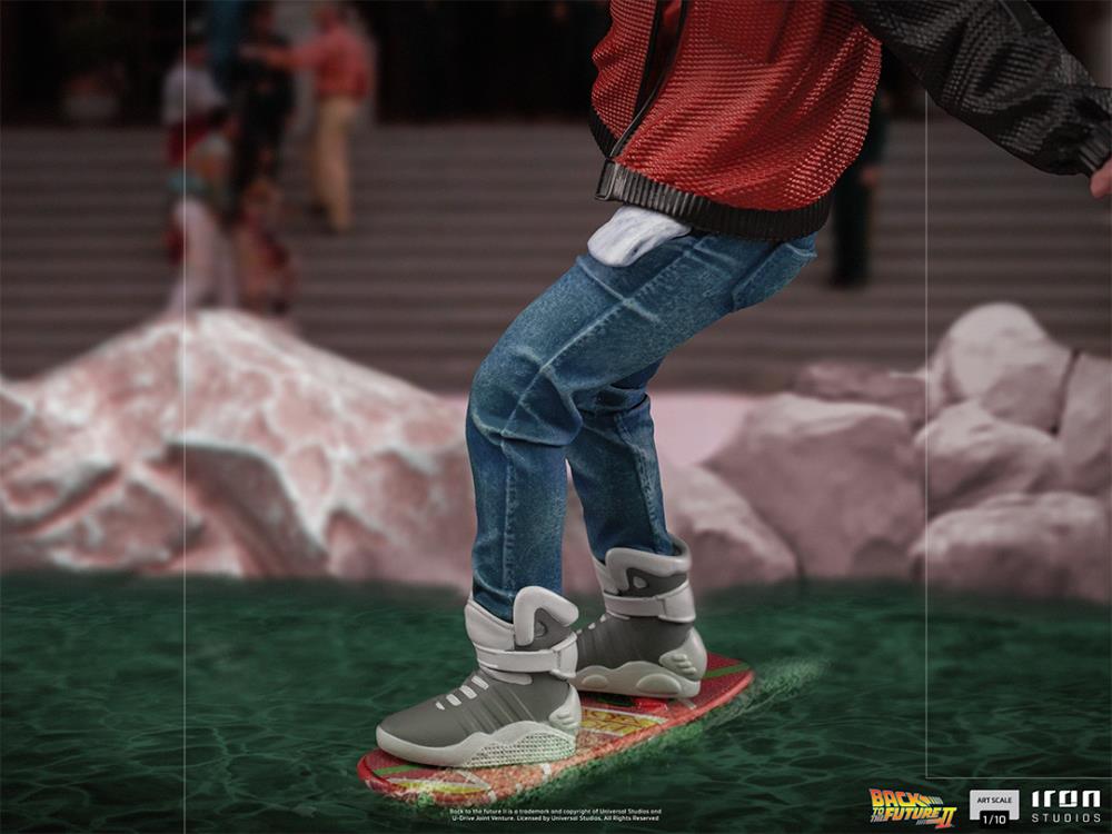 Pedido Estatua Marty McFly (On Hoverboard) - Back to the Future Part II - Limited Edition marca Iron Studios escala de arte 1/10