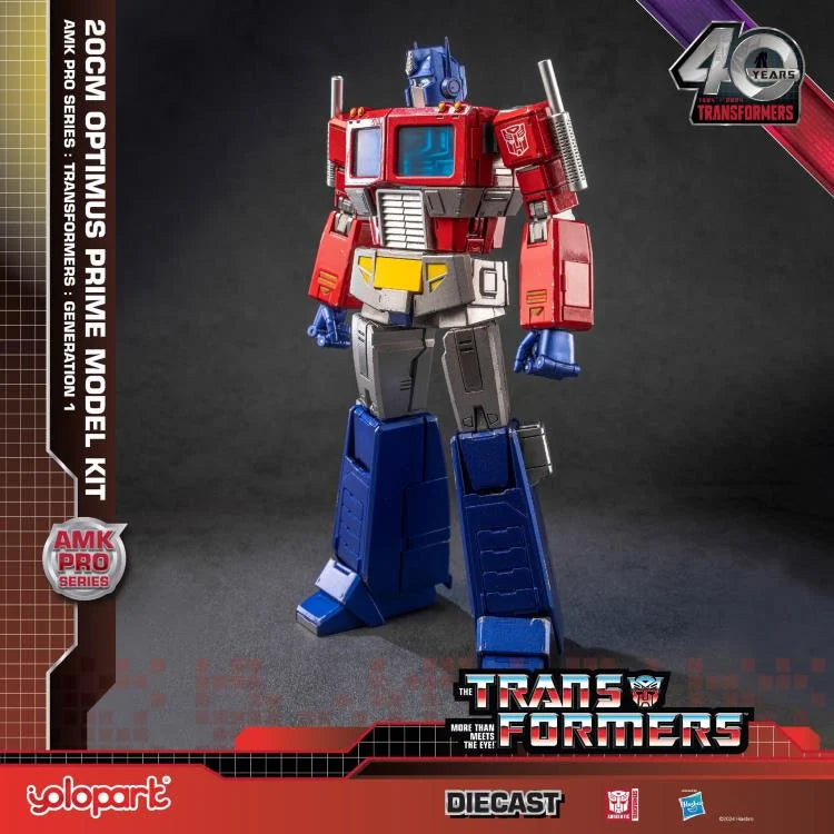 [EN STOCK]  Model Kit Optimus Prime (DIECAST) - Transformers - Advanced Model Kit Pro marca Yolopark (20 cm)