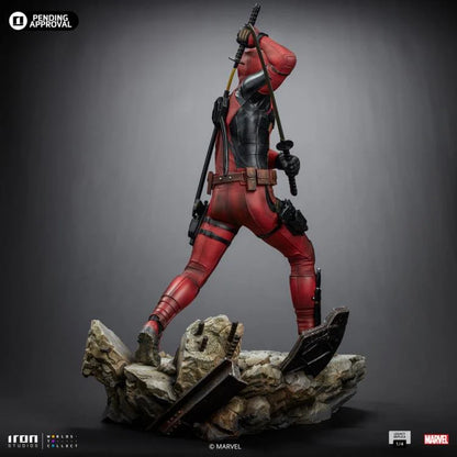 Preventa Estatua Deadpool (Limited Edition) - Deadpool & Wolverine - Legacy Replica - Limited Edition marca Iron Studios escala 1/4 (58 cm)