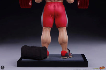 Preventa Estatua Ryu (Powerlifting Classic version) - Street Fighter Premier Series marca PCS Collectibles escala 1/4