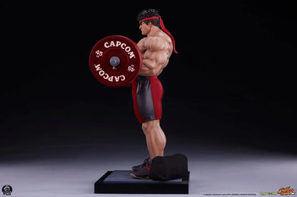 Preventa Estatua Ryu (Powerlifting Classic version) - Street Fighter Premier Series marca PCS Collectibles escala 1/4