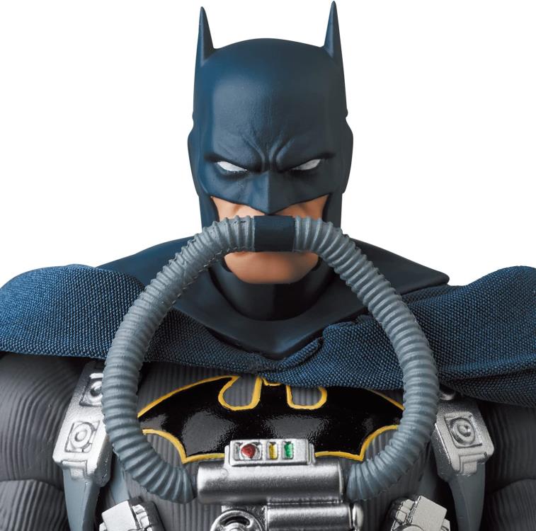 Pedido Figura Batman (stealth jumper version) - Batman: Hush - MAFEX marca Medicom Toy No.166 escala pequeña 1/12