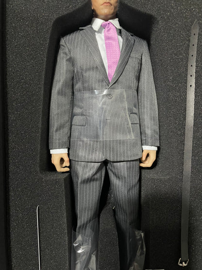 [EN STOCK] Figura Millionaire marca Kento Studio K001 x EM Custom Studios escala 1/6