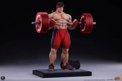 Preventa Estatua Ryu (Powerlifting Classic version) - Street Fighter Premier Series marca PCS Collectibles escala 1/4