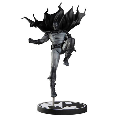 Pedido Estatua Black and White Batman (Oliver Coipel version) (Edición Limitada) (Resina) - DC Comics marca McFarlane Toys x DC Direct escala 1/10