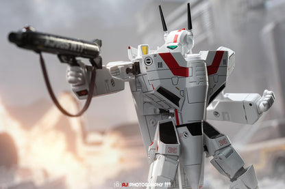 Pedido Figura ROBO-DOU VF-1J Veritech (Rick Hunter) - ROBOTECH marca Threezero 3Z0304 escala 1/72