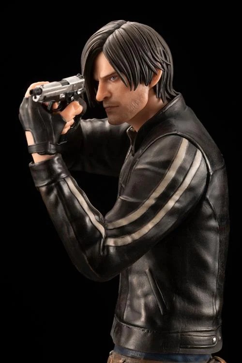 Preventa Estatua Leon S. Kennedy (Renewal Package version) - Resident Evil: Vendetta - ArtFX J marca Kotobukiya escala 1/6