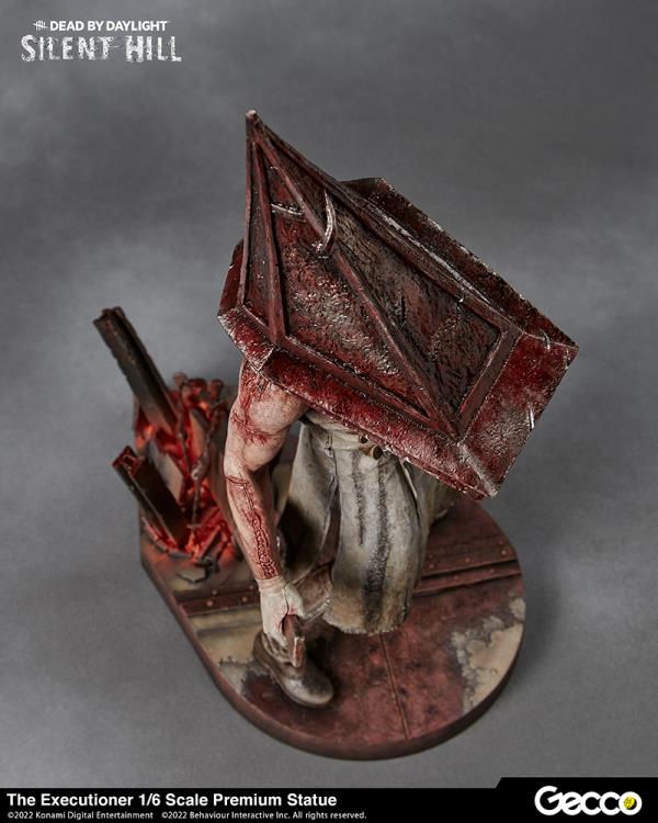 Pedido Estatua Premium Red Pyramid Thing (The Executioner) - Silent Hill x Dead by Daylight  marca Gecco escala 1/6