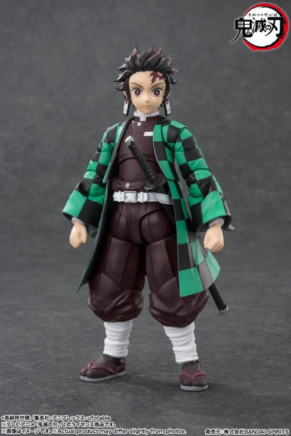 Pedido Figura Tanjiro Kamado - Demon Slayer: Kimetsu no Yaiba - S.H.Figuarts marca Bandai Spirits escala pequeña 1/12