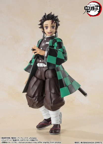 Pedido Figura Tanjiro Kamado - Demon Slayer: Kimetsu no Yaiba - S.H.Figuarts marca Bandai Spirits escala pequeña 1/12