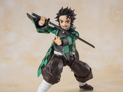 Pedido Figura Tanjiro Kamado - Demon Slayer: Kimetsu no Yaiba - S.H.Figuarts marca Bandai Spirits escala pequeña 1/12