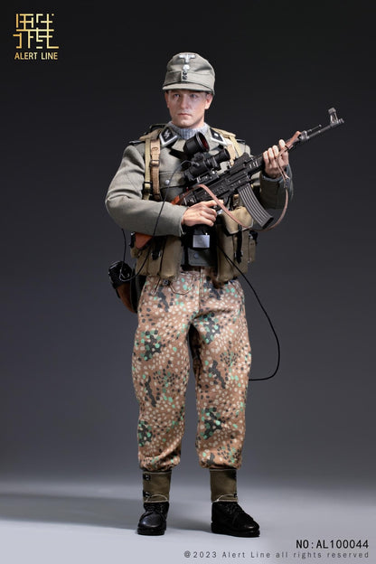 Preventa Figura WWII German Waffen-SS Soldier marca  Alert Line AL100044 escala 1/6