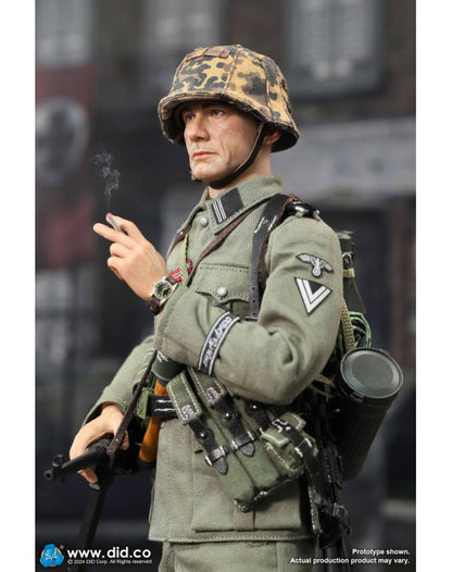 Pedido Figura Joerg - WWII German LAH Division Heer Flammenwerfer Gefreiter marca DID D80177 escala 1/6