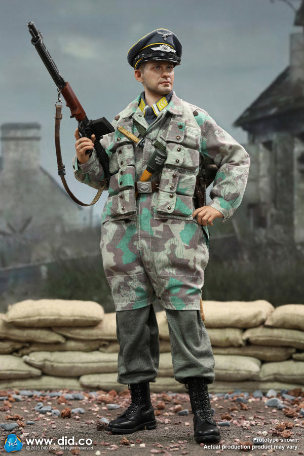 Pedido Figura WWII German Fallschirmjager Axel (20th Anniversary Edition) marca DID D80168 escala 1/6