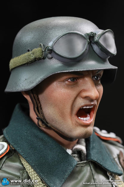 Pedido Figura Richard - WWII German Military Policeman marca DID D80166 escala 1/6