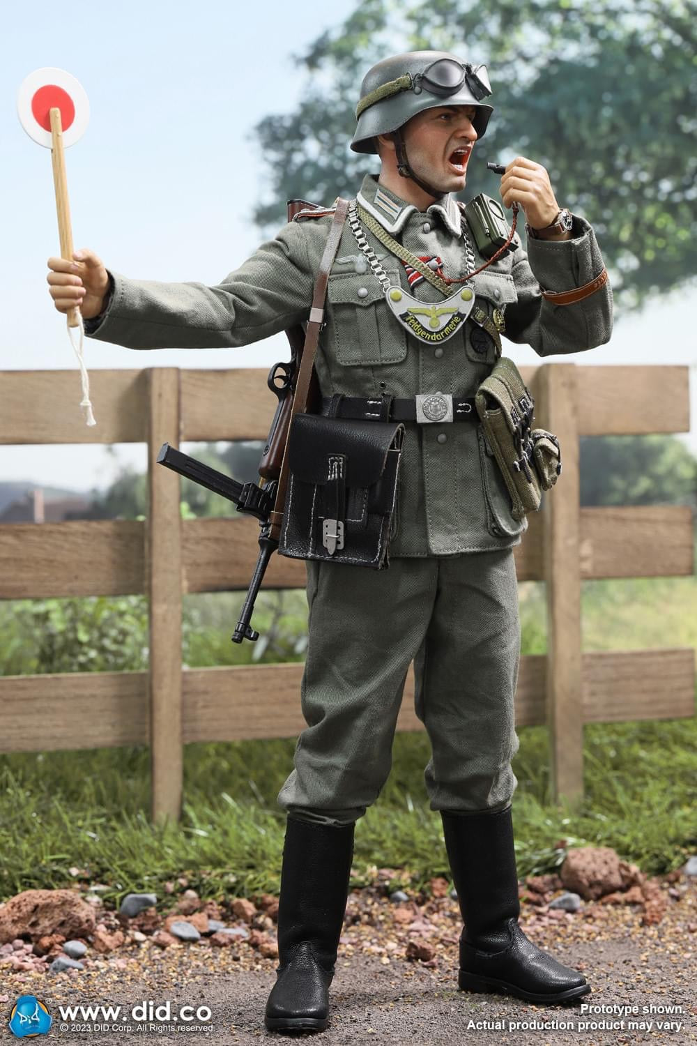 Pedido Figura Richard - WWII German Military Policeman marca DID D80166 escala 1/6