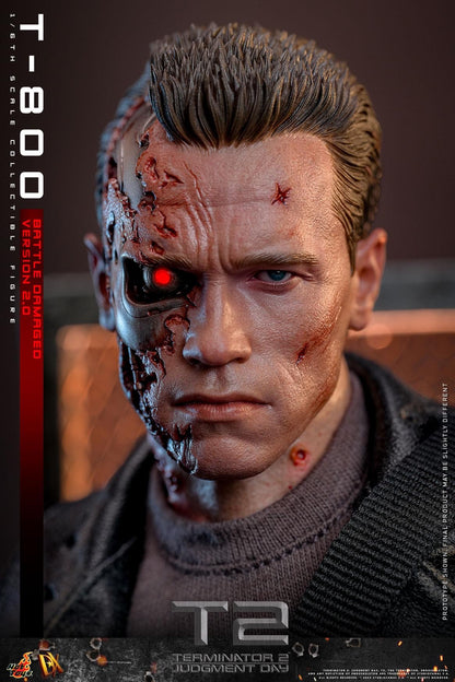 Preventa Figura T-800 (Battle Damaged Version 2.0) - Terminator 2: Judgment Day marca Hot Toys DX46 escala 1/6