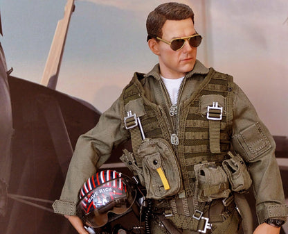 Pedido Figura Captain Mitchell - The US Navy Fighter Weapons School Instructor F/A-18E Pilot marca DID MA80170 escala 1/6