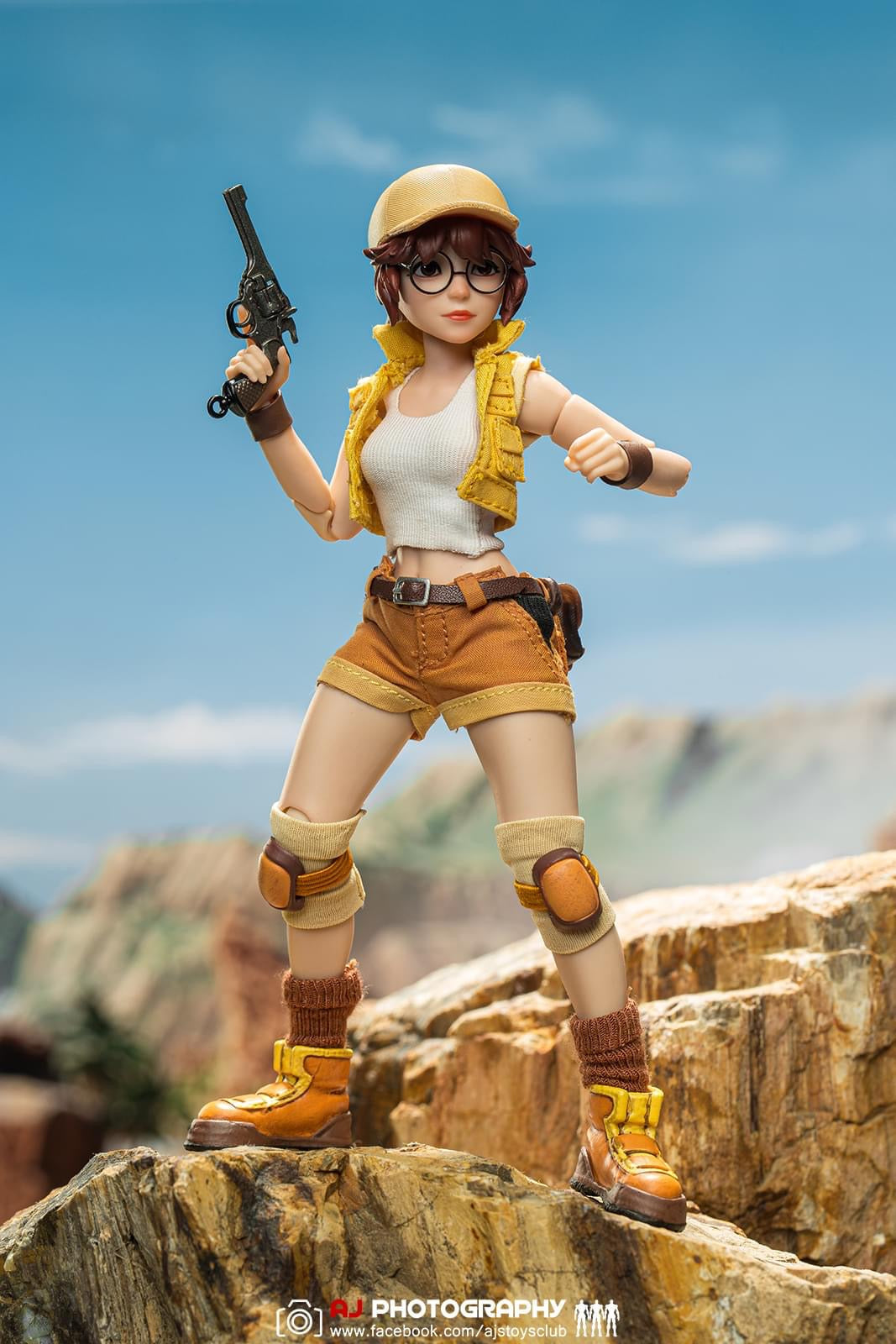 Pedido Figura Eri Kasamoto - SNK METAL SLUG III marca Tunshi Studio SNK TS-007 escala pequeña 1/12