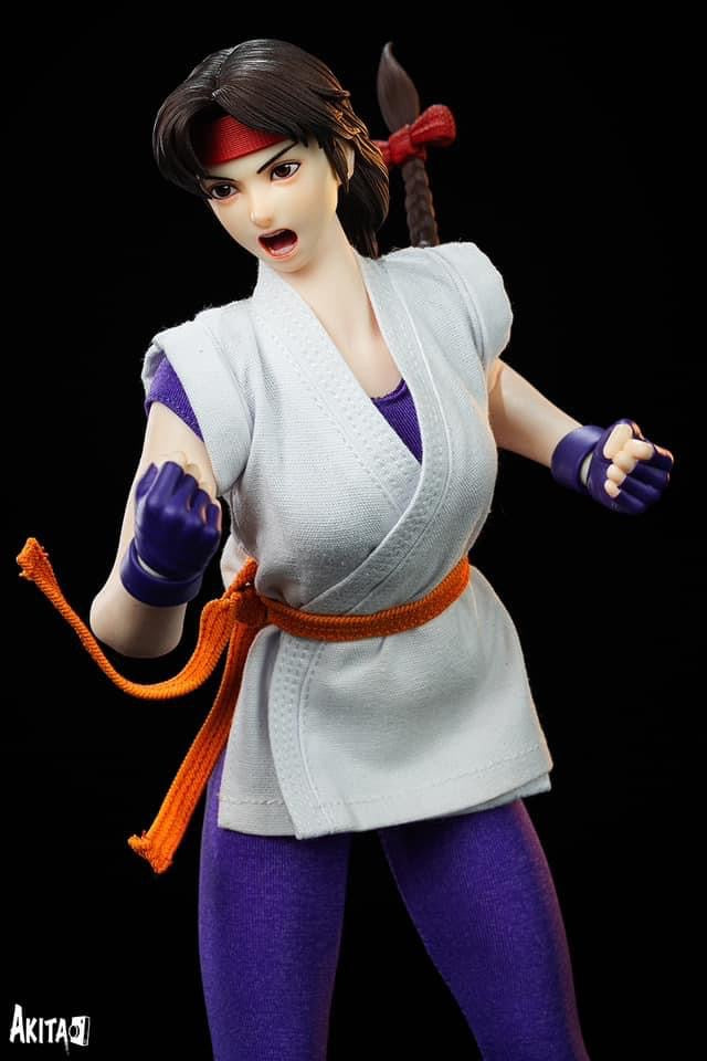 Pedido Figura Yuri Sakazaki - SNK The King of Fighters 97 marca Tunshi Studio TS-XZZ-004 escala 1/6