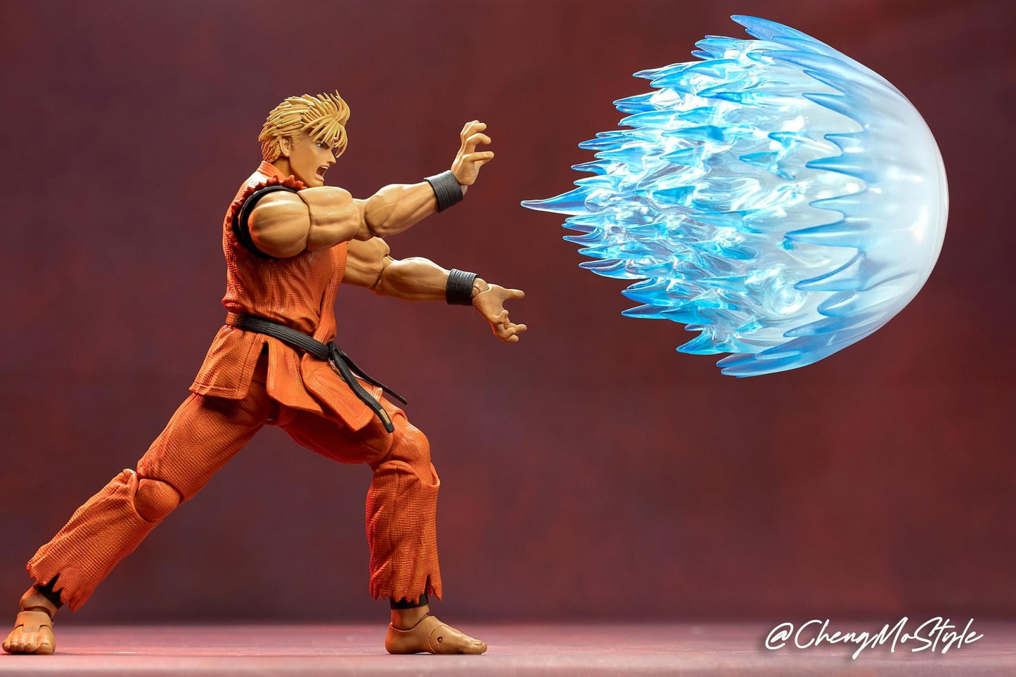 Pedido Figura Ryo Sakazaki - The King of Fighters '98: Ultimate Match marca Storm Collectibles SKKF09 escala pequeña 1/12