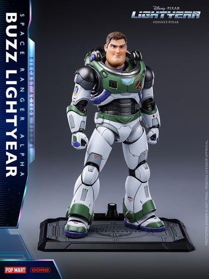 Pedido Figura Space Ranger Alpha Buzz Lightyear (DIECAST) - Lightyear marca Pop Mart x Gong Studio (22.3 cm) (relanzamiento)