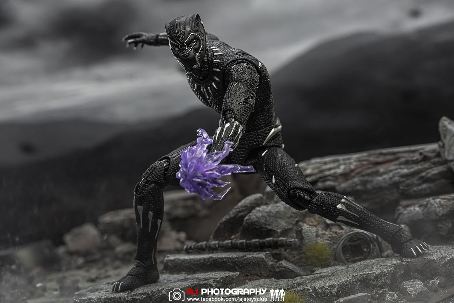 Pedido Figura DLX Black Panther- Avengers: Infinity Saga marca Threezero 3Z0325 escala pequeña 1/12