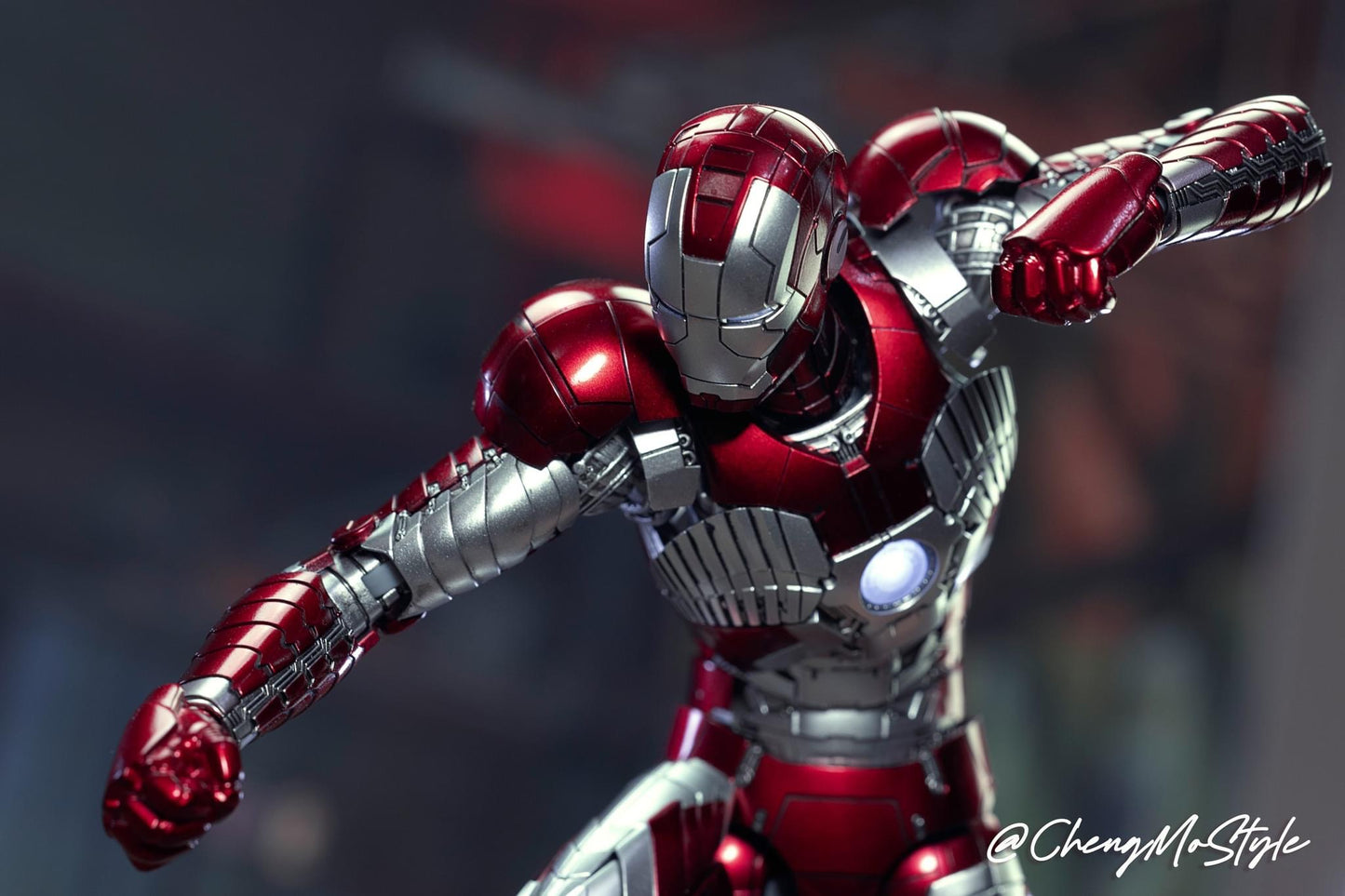 Pedido Figura DLX Iron Man Mark 5 - Avengers: The Infinity Saga marca Threezero 3Z0254 escala pequeña 1/12