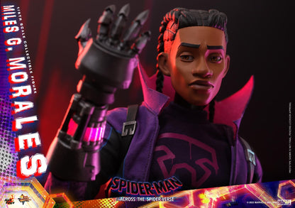 Preventa Figura MILES G. MORALES - Spider-Man: Across the Spider-Verse marca Hot Toys MMS725 escala 1/6