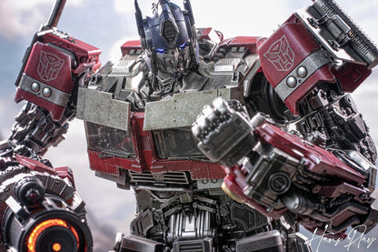 Pedido Figura DLX Optimus Prime - Transformers: Rise of the Beasts marca Threezero 3Z0432 (28.5 cm)