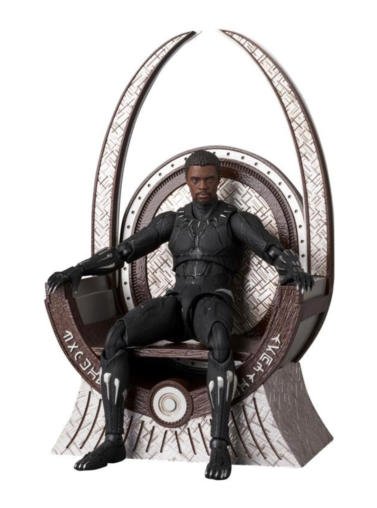 Preventa Figura Black Panther con Trono (version 1.5) - Marvel Infinity Saga - MAFEX marca Medicom Toy No.230 escala pequeña 1/12