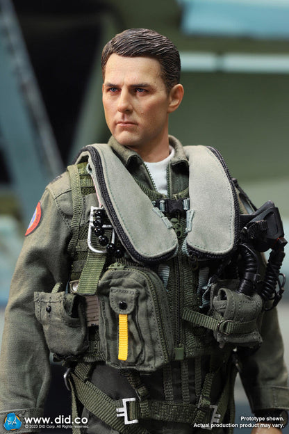 Pedido Figura Captain Mitchell - The US Navy Fighter Weapons School Instructor F/A-18E Pilot marca DID MA80170 escala 1/6