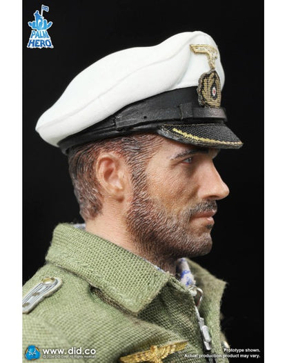 Pedido Figura Lehmann - WWII German U-Boat Commander - Palm Hero Series marca DID XD80026 escala pequeña 1/12