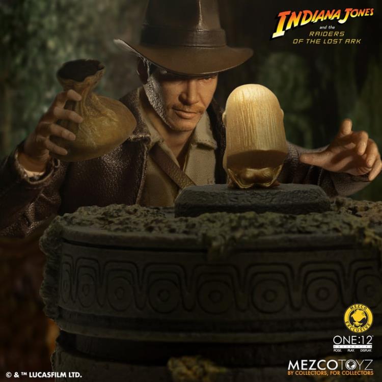 Preventa Figura Indiana Jones (Exclusive Edition) - Raiders of the Lost Ark - One:12 Collective marca Mezco Toyz 77650 escala pequeña 1/12