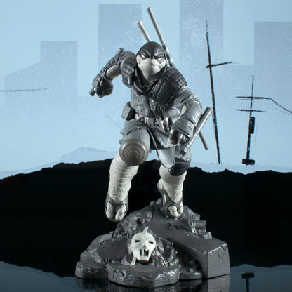 Pedido Estatua The Last Ronin (Black & White Variant) - Teenage Mutant Ninja Turtles: The Last Ronin Gallery - marca Diamond Select Toys escala 1/7