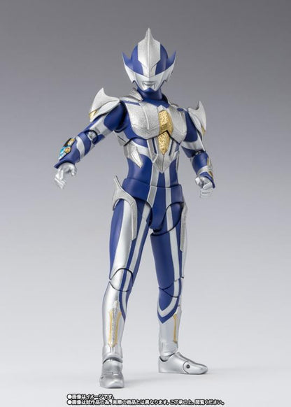 Preventa Figura Hunter Knight Tsurugi - Ultraman Mebius - S.H.Figuarts marca Bandai Spirits escala pequeña 1/12