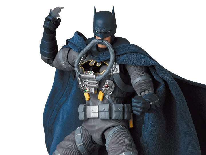 Pedido Figura Batman (stealth jumper version) - Batman: Hush - MAFEX marca Medicom Toy No.166 escala pequeña 1/12