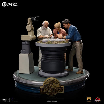 Preventa Estatua Dino Hatching - Jurassic Park - Limited Edition marca Iron Studios escala de arte 1/10