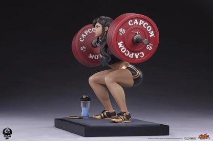 Preventa Estatua Chun-Li (Powerlifting Battle Version) - Street Fighter Premier Series marca PCS Collectibles escala 1/4